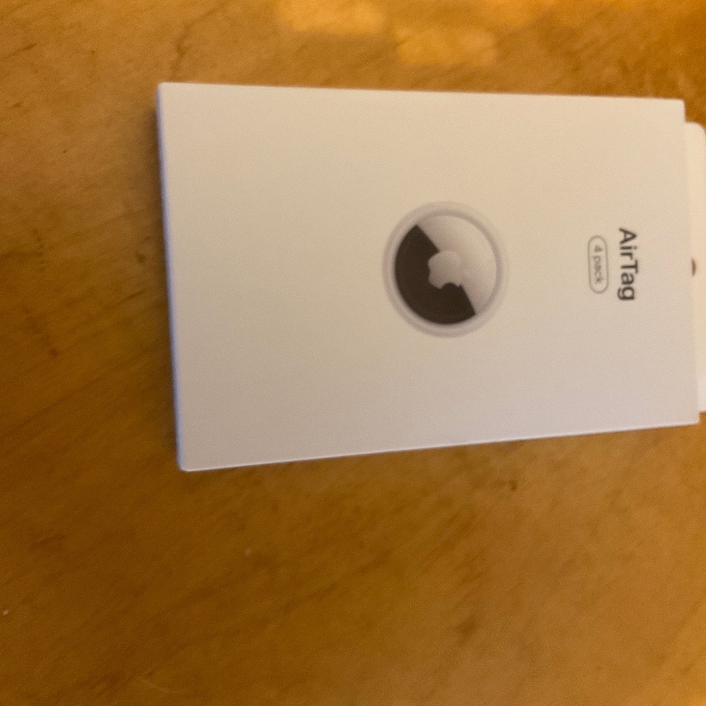 Apple air tags